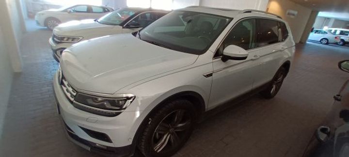 Photo 10 VIN: WVGZZZ5NZJM164922 - VOLKSWAGEN TIGUAN 