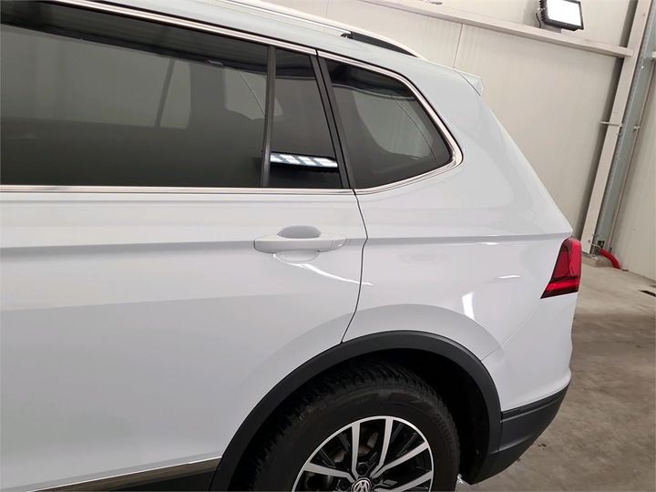 Photo 17 VIN: WVGZZZ5NZJM171499 - VOLKSWAGEN TIGUAN 