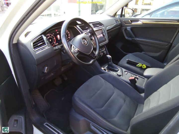 Photo 24 VIN: WVGZZZ5NZJM173087 - VOLKSWAGEN TIGUAN 