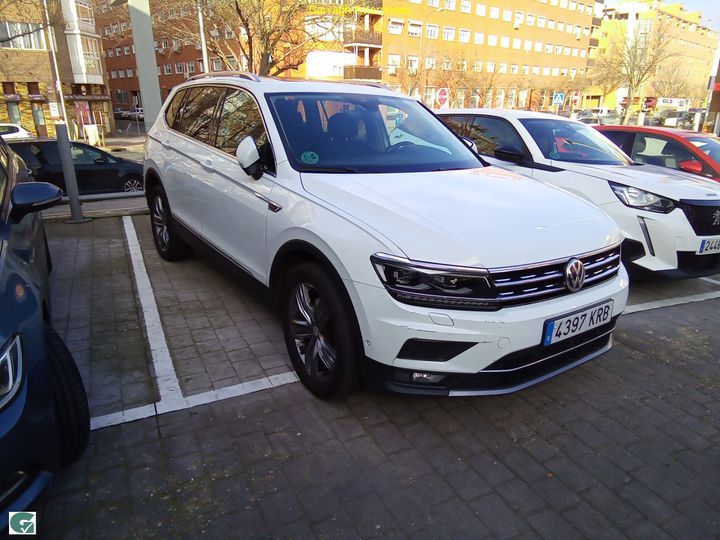 Photo 17 VIN: WVGZZZ5NZJM173087 - VOLKSWAGEN TIGUAN 