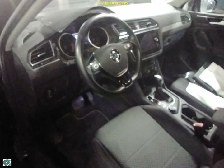 Photo 15 VIN: WVGZZZ5NZJM177944 - VOLKSWAGEN TIGUAN 