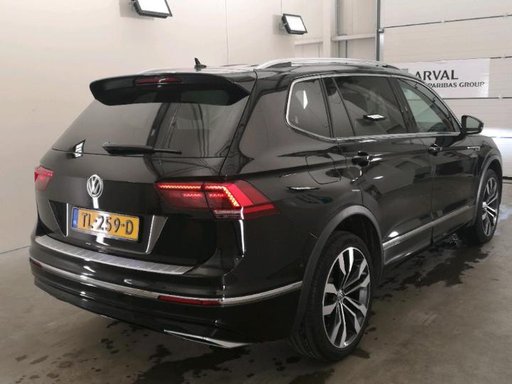 Photo 2 VIN: WVGZZZ5NZJM182943 - VOLKSWAGEN TIGUAN 