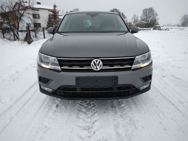 Photo 8 VIN: WVGZZZ5NZJW301154 - VOLKSWAGEN TIGUAN SUV 