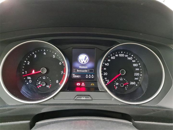 Photo 10 VIN: WVGZZZ5NZJW303679 - VOLKSWAGEN TIGUAN 