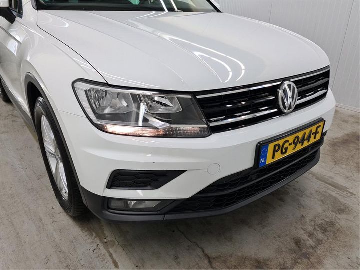 Photo 22 VIN: WVGZZZ5NZJW303679 - VOLKSWAGEN TIGUAN 