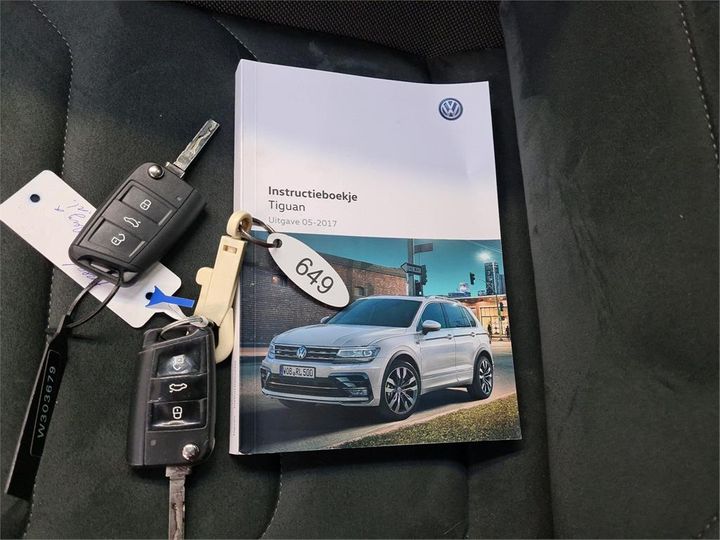 Photo 9 VIN: WVGZZZ5NZJW303679 - VOLKSWAGEN TIGUAN 