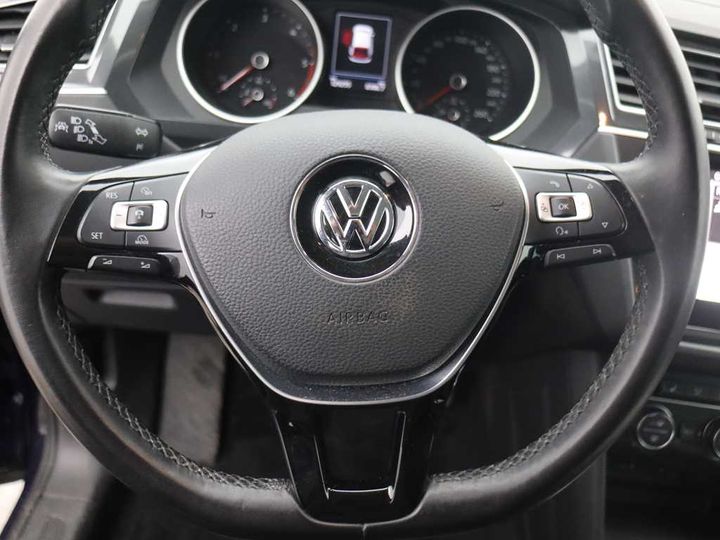 Photo 32 VIN: WVGZZZ5NZJW304081 - VOLKSWAGEN TIGUAN &#3916 