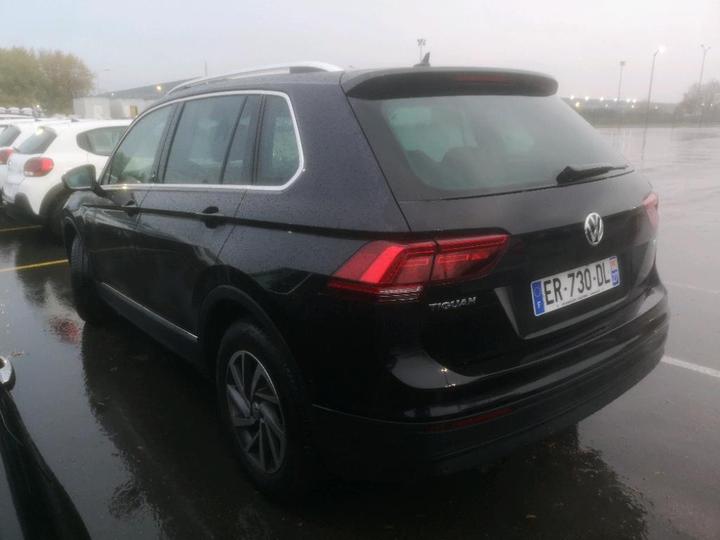 Photo 3 VIN: WVGZZZ5NZJW309002 - VOLKSWAGEN TIGUAN 