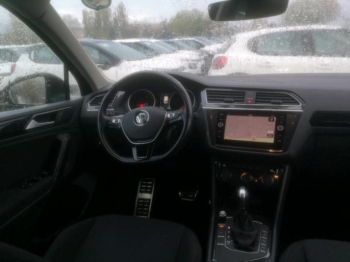 Photo 5 VIN: WVGZZZ5NZJW309002 - VOLKSWAGEN TIGUAN 