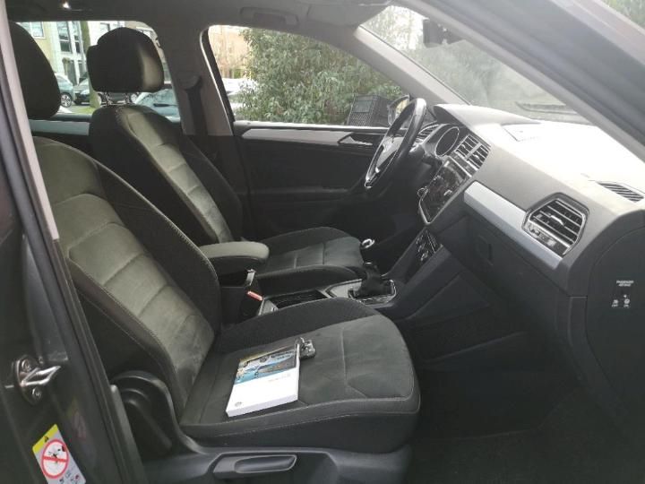 Photo 7 VIN: WVGZZZ5NZJW310101 - VOLKSWAGEN TIGUAN 