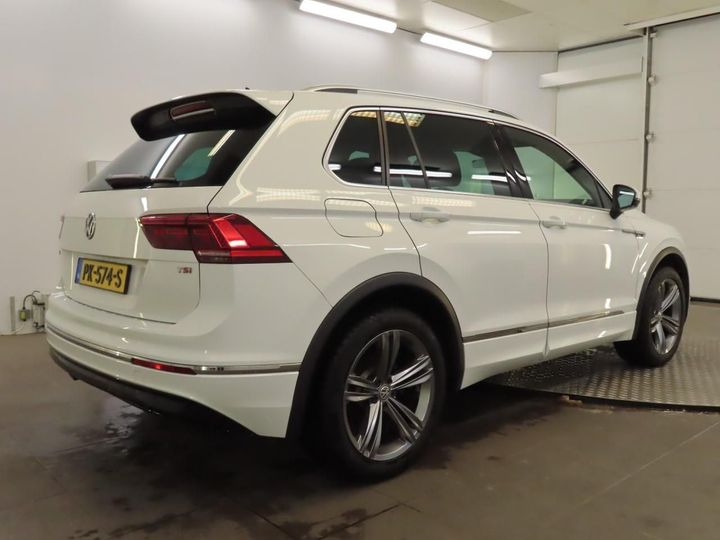 Photo 2 VIN: WVGZZZ5NZJW310484 - VOLKSWAGEN TIGUAN 