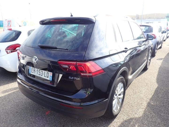 Photo 2 VIN: WVGZZZ5NZJW313247 - VOLKSWAGEN TIGUAN 