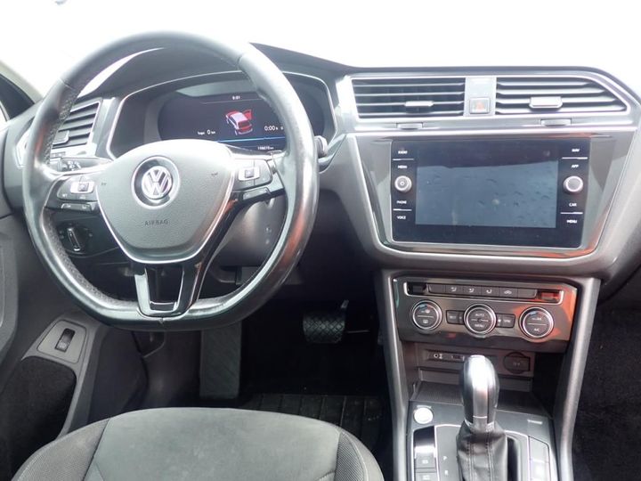 Photo 34 VIN: WVGZZZ5NZJW313601 - VOLKSWAGEN TIGUAN 