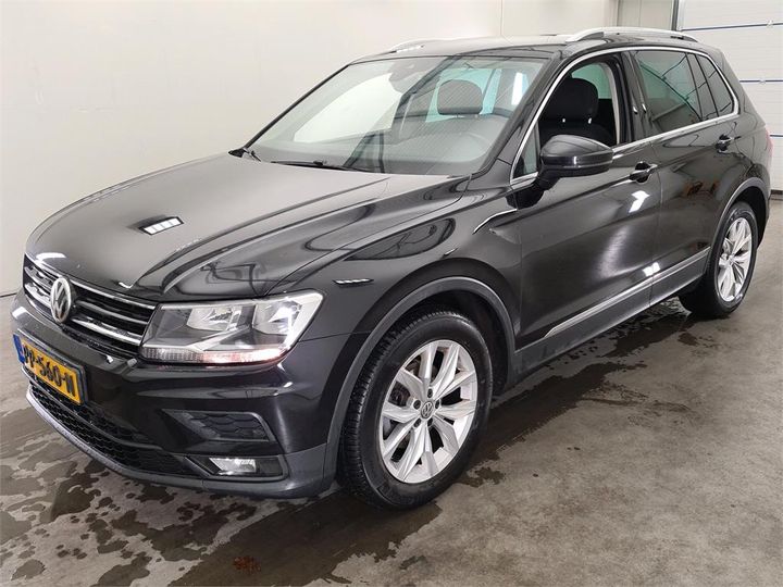 Photo 1 VIN: WVGZZZ5NZJW313970 - VOLKSWAGEN TIGUAN 