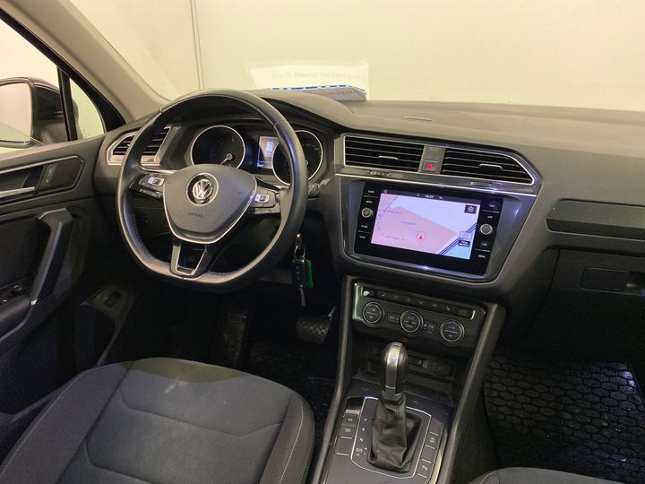 Photo 7 VIN: WVGZZZ5NZJW315459 - VOLKSWAGEN TIGUAN 2.0 TDI SCR 