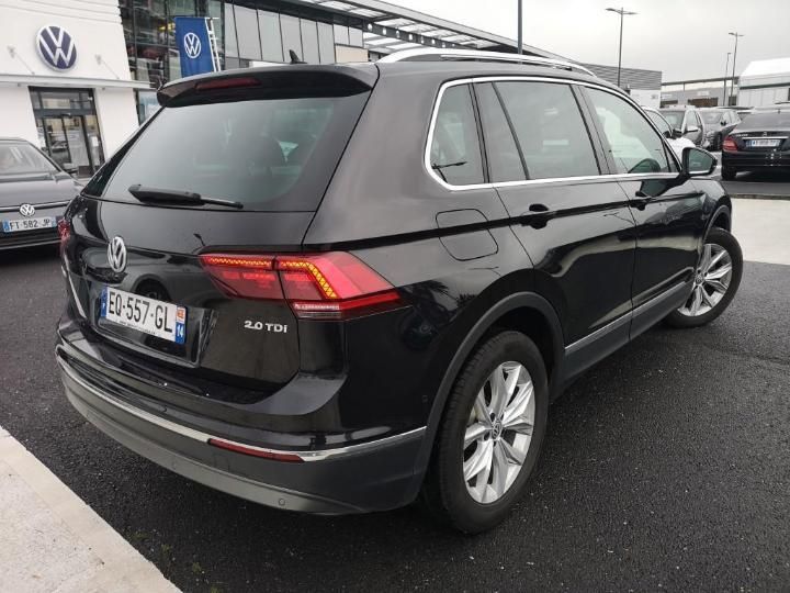 Photo 3 VIN: WVGZZZ5NZJW318544 - VOLKSWAGEN TIGUAN 