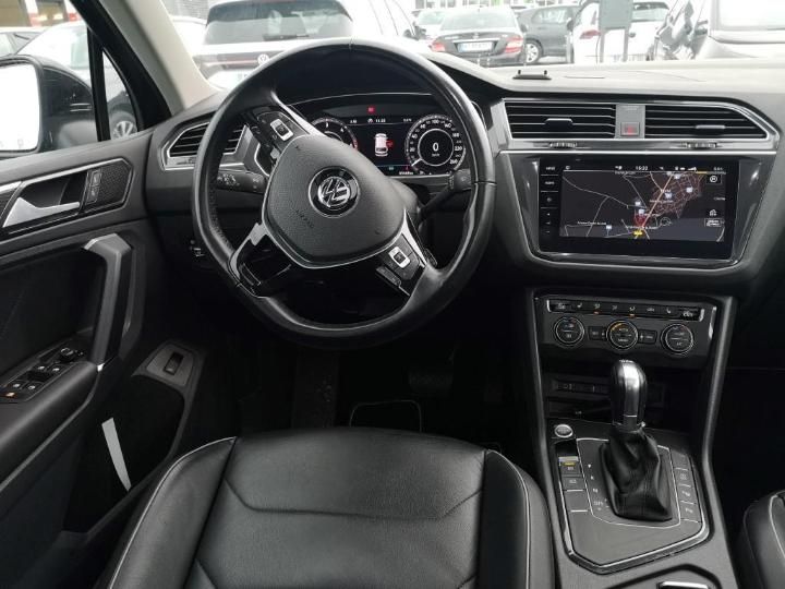 Photo 7 VIN: WVGZZZ5NZJW318544 - VOLKSWAGEN TIGUAN 