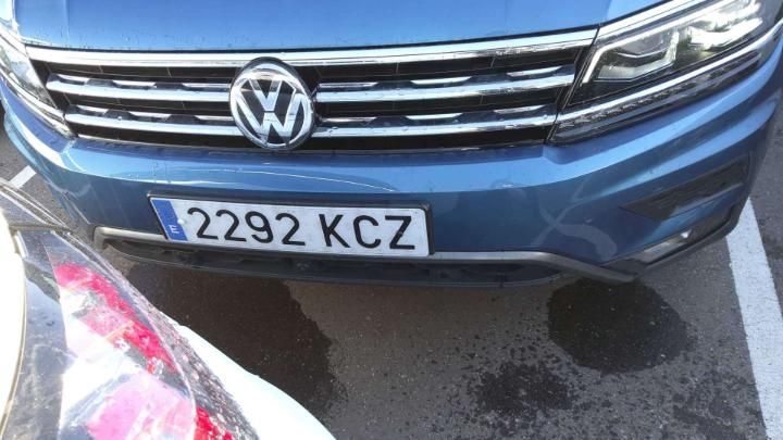 Photo 11 VIN: WVGZZZ5NZJW323153 - VOLKSWAGEN TIGUAN 