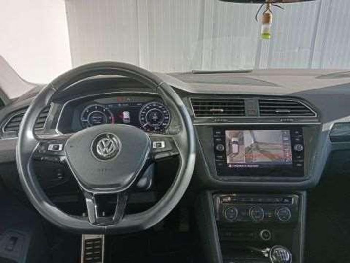 Photo 6 VIN: WVGZZZ5NZJW323153 - VOLKSWAGEN TIGUAN 