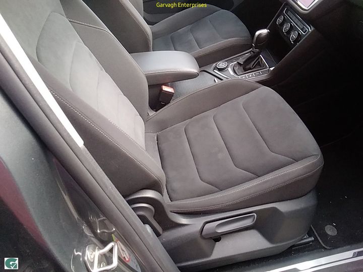 Photo 22 VIN: WVGZZZ5NZJW323765 - VOLKSWAGEN TIGUAN 