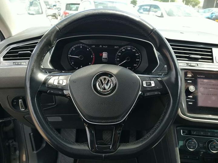 Photo 14 VIN: WVGZZZ5NZJW324951 - VOLKSWAGEN TIGUAN 