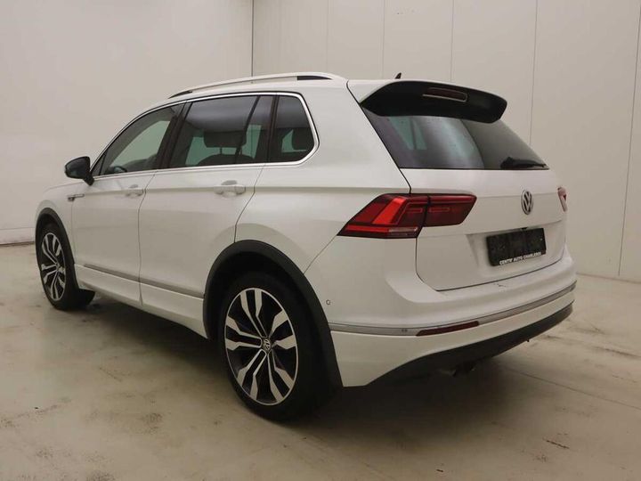 Photo 10 VIN: WVGZZZ5NZJW327220 - VOLKSWAGEN TIGUAN 