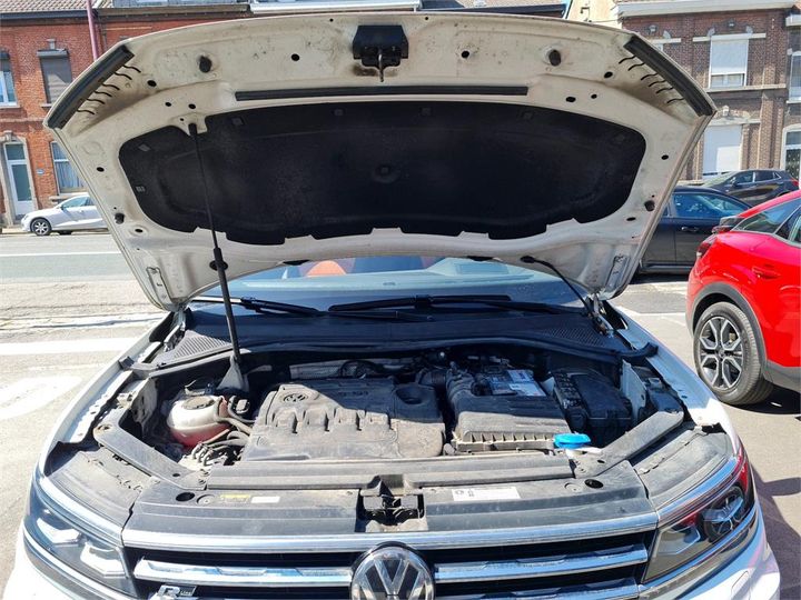 Photo 22 VIN: WVGZZZ5NZJW327220 - VOLKSWAGEN TIGUAN 