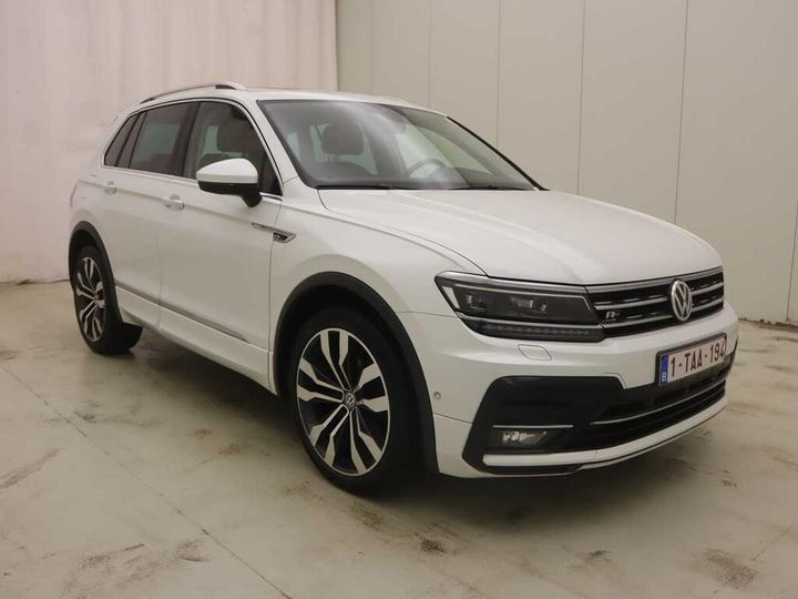 Photo 9 VIN: WVGZZZ5NZJW327220 - VOLKSWAGEN TIGUAN 