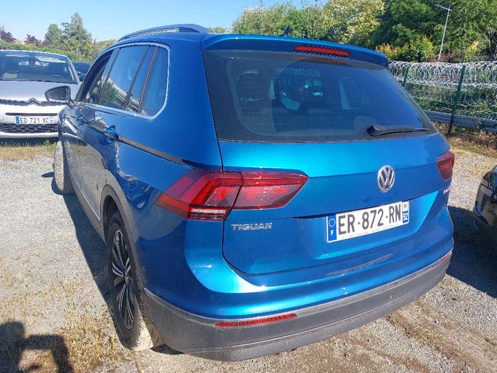 Photo 3 VIN: WVGZZZ5NZJW327268 - VOLKSWAGEN TIGUAN 