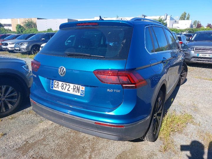 Photo 4 VIN: WVGZZZ5NZJW327268 - VOLKSWAGEN TIGUAN 