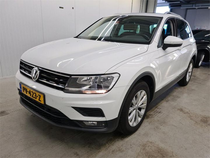 Photo 1 VIN: WVGZZZ5NZJW328411 - VOLKSWAGEN TIGUAN 