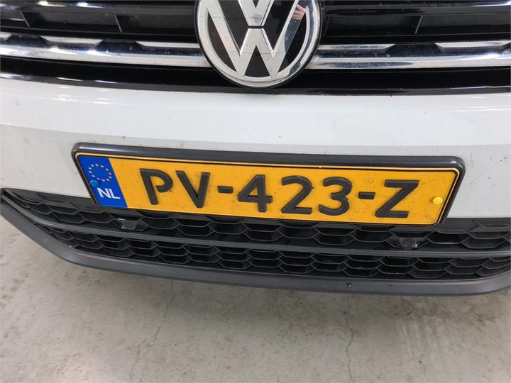 Photo 12 VIN: WVGZZZ5NZJW328411 - VOLKSWAGEN TIGUAN 