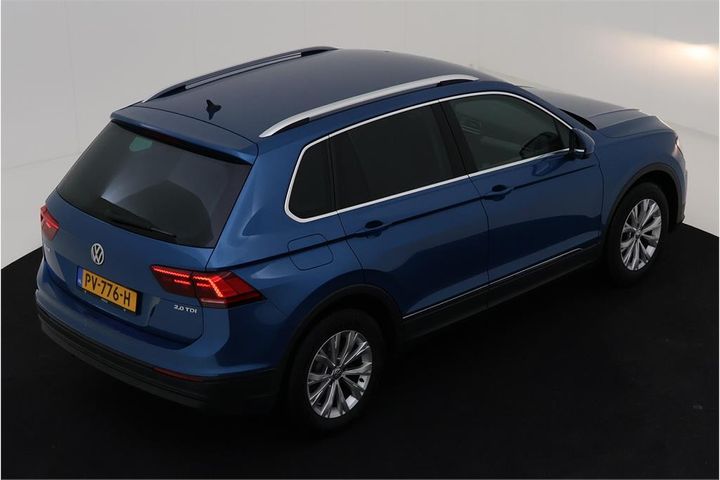 Photo 3 VIN: WVGZZZ5NZJW328564 - VOLKSWAGEN TIGUAN 