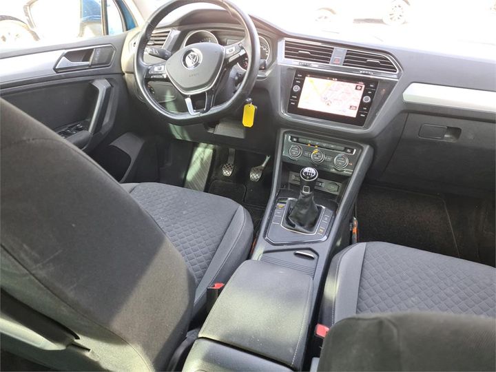 Photo 6 VIN: WVGZZZ5NZJW328564 - VOLKSWAGEN TIGUAN 