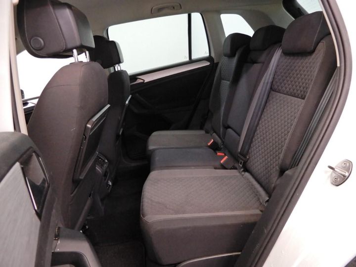 Photo 6 VIN: WVGZZZ5NZJW328618 - VOLKSWAGEN TIGUAN 