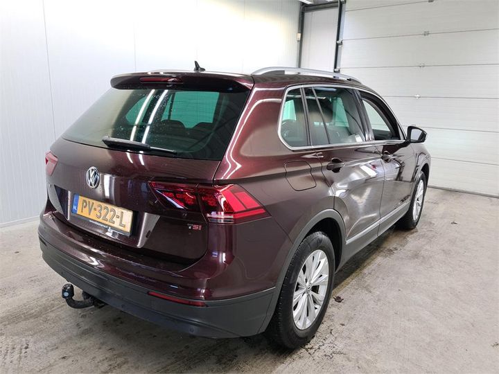 Photo 4 VIN: WVGZZZ5NZJW328741 - VOLKSWAGEN TIGUAN 