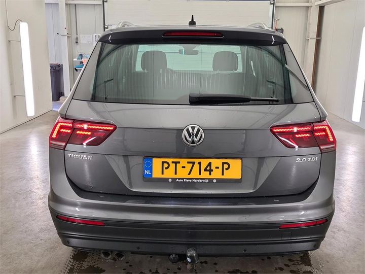 Photo 14 VIN: WVGZZZ5NZJW328774 - VOLKSWAGEN TIGUAN 