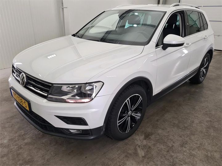 Photo 1 VIN: WVGZZZ5NZJW328781 - VOLKSWAGEN TIGUAN 