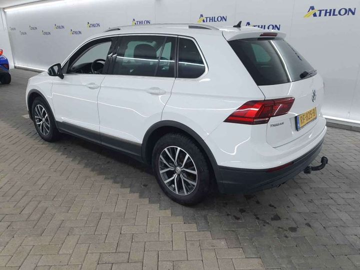 Photo 3 VIN: WVGZZZ5NZJW329990 - VOLKSWAGEN TIGUAN 