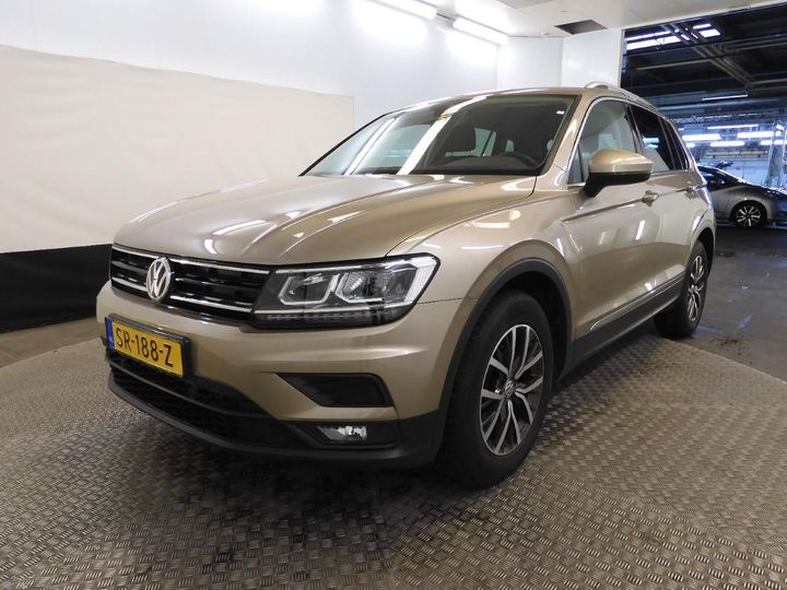 Photo 2 VIN: WVGZZZ5NZJW330784 - VOLKSWAGEN TIGUAN 