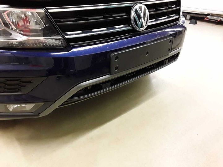 Photo 19 VIN: WVGZZZ5NZJW331303 - VOLKSWAGEN TIGUAN 2.0 TDI SCR 