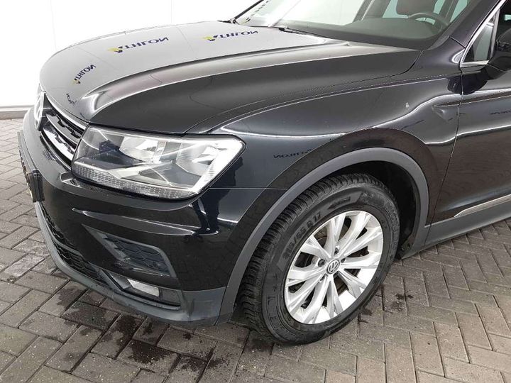 Photo 24 VIN: WVGZZZ5NZJW334956 - VOLKSWAGEN TIGUAN 