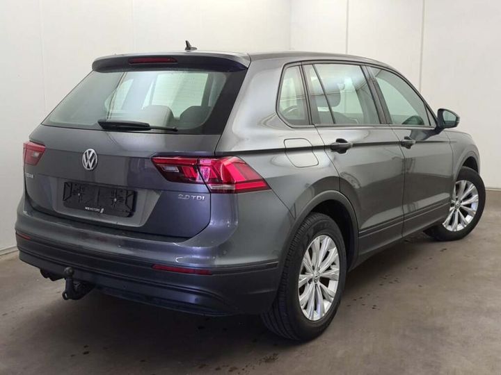 Photo 2 VIN: WVGZZZ5NZJW335351 - VOLKSWAGEN TIGUAN 