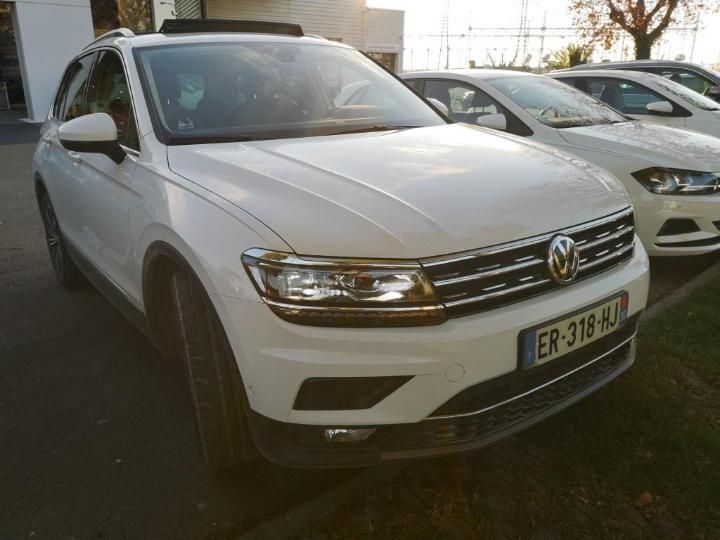 Photo 25 VIN: WVGZZZ5NZJW336384 - VOLKSWAGEN TIGUAN 