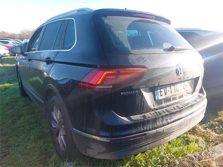 Photo 5 VIN: WVGZZZ5NZJW336755 - VOLKSWAGEN TIGUAN 