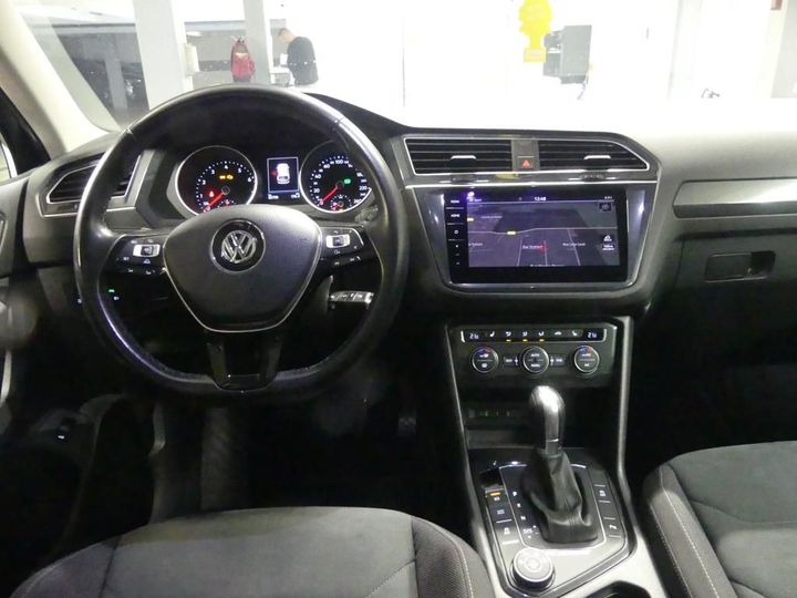 Photo 2 VIN: WVGZZZ5NZJW337291 - VOLKSWAGEN TIGUAN - 2016 