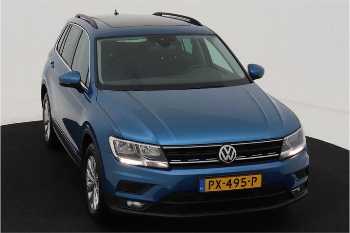 Photo 2 VIN: WVGZZZ5NZJW338117 - VOLKSWAGEN TIGUAN 