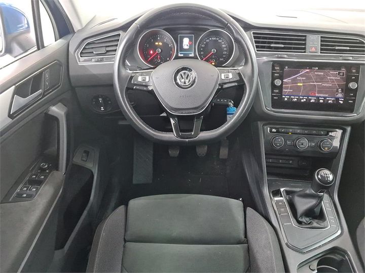 Photo 6 VIN: WVGZZZ5NZJW338117 - VOLKSWAGEN TIGUAN 