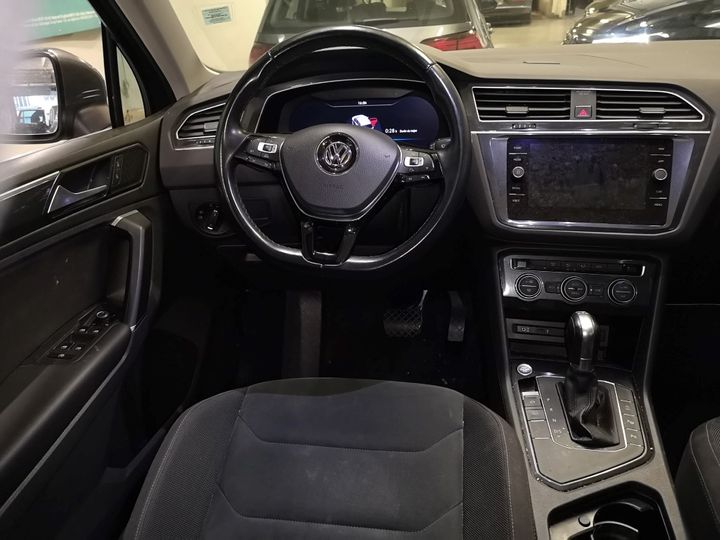 Photo 5 VIN: WVGZZZ5NZJW339117 - VOLKSWAGEN TIGUAN 