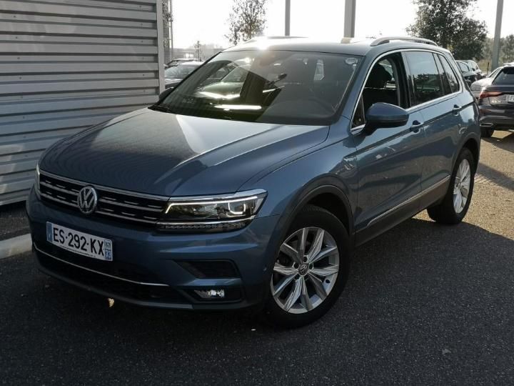 Photo 1 VIN: WVGZZZ5NZJW339302 - VOLKSWAGEN TIGUAN 